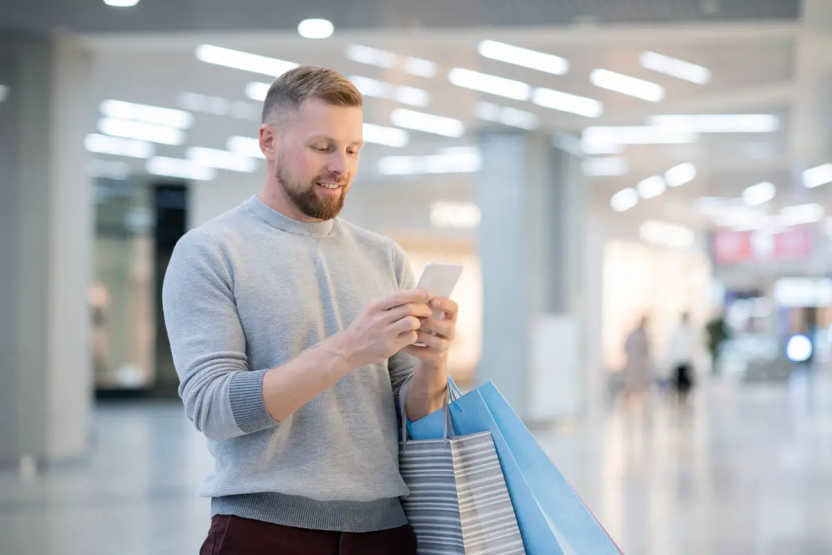 Smartphone et homme